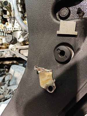 Damaged engine 1 (1).jpg