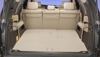 2015 Toyota Sequoia 2nd row flat seats