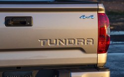 2014-Toyota-Tundra-Ltd-rear-badge.jpg