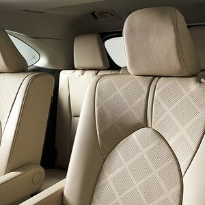 2020 Toyota Highlander Seats