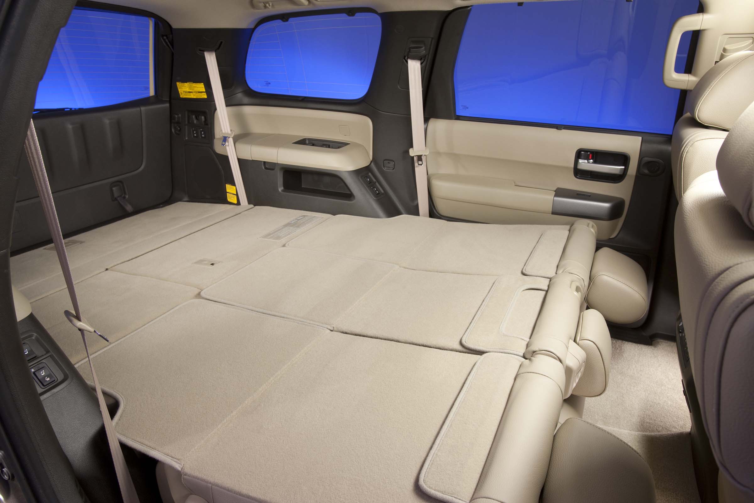 2015 Toyota Sequoia fold flat seats